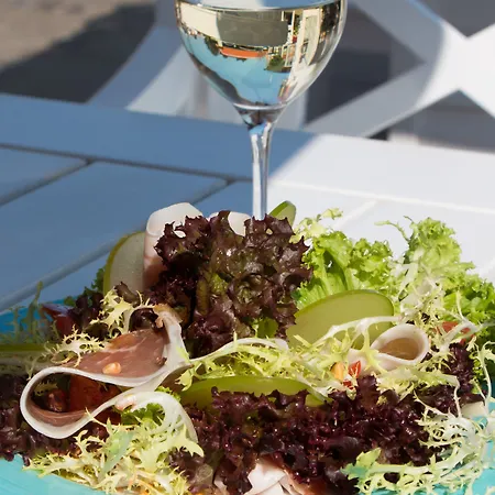 鲁斯酒店 酒店 5*